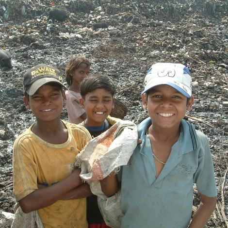  Street and garbage children