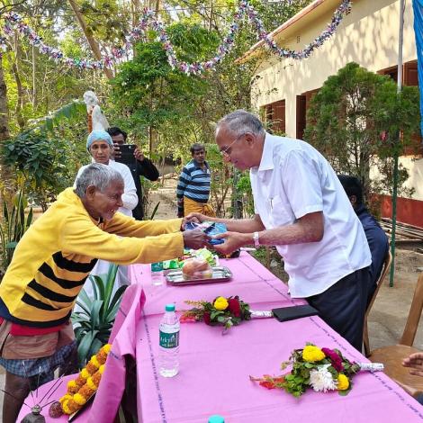 Kleine Hüttlein für verstossene Familien