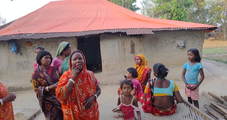 12 Billighäuser gebaut