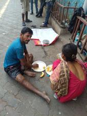 Mit 1 warmen Mahlzeit Hoffnung schenken.